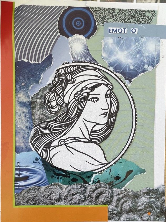 Collage d'Isabelle, premier atelier, intitulé Emotio : visage de profil au trait dans un médaillon, fond de ciel et de papiers colorés